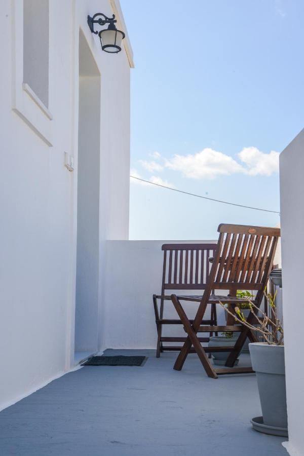 Апартаменты Balcon Al Mar Milos Адамас Экстерьер фото